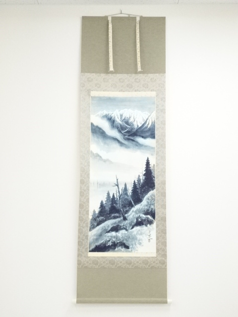 JAPANESE HANGING SCROLL / HAND PAINTED / SNOWY MOUNTAINS
